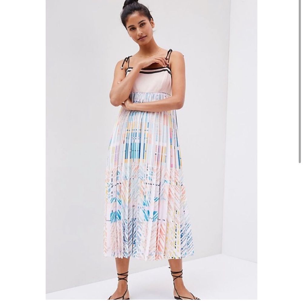 Geisha Designs Abstract Pleated Midi Dress Anthropologie pink